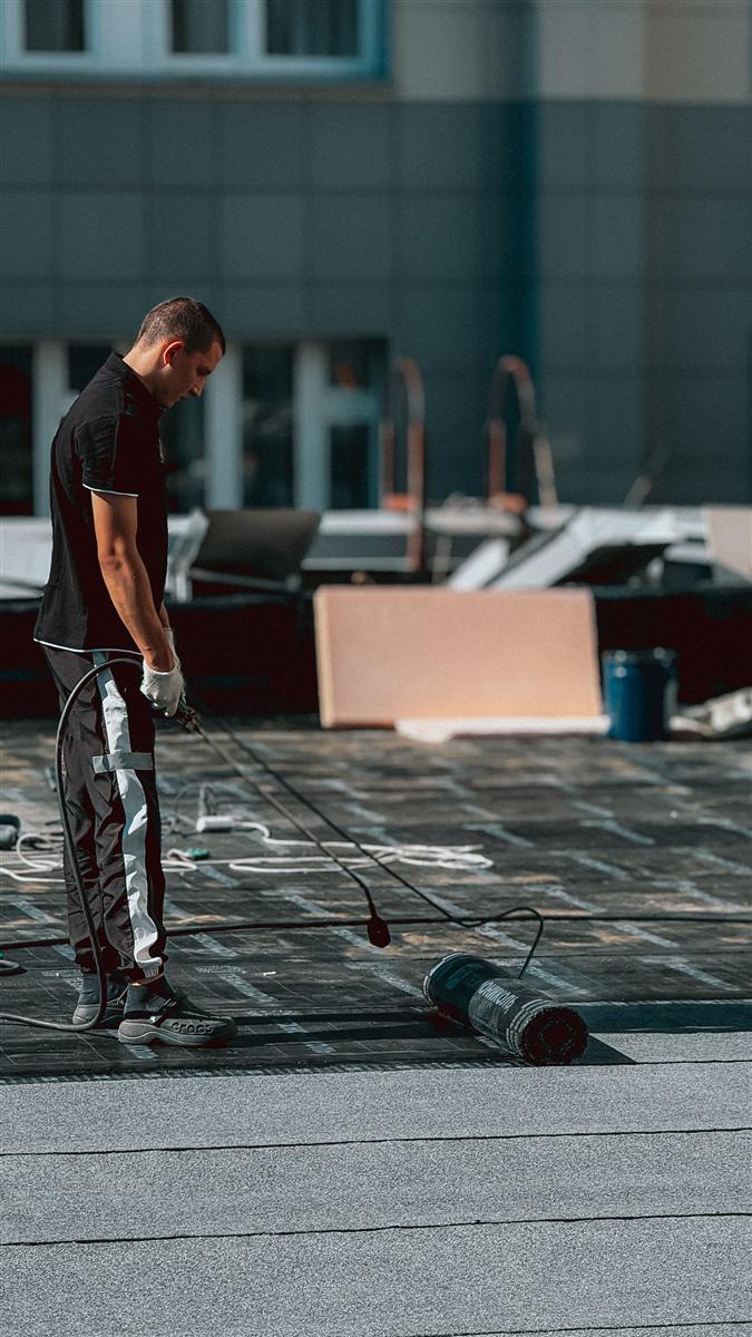 Flat commercial roof membrane